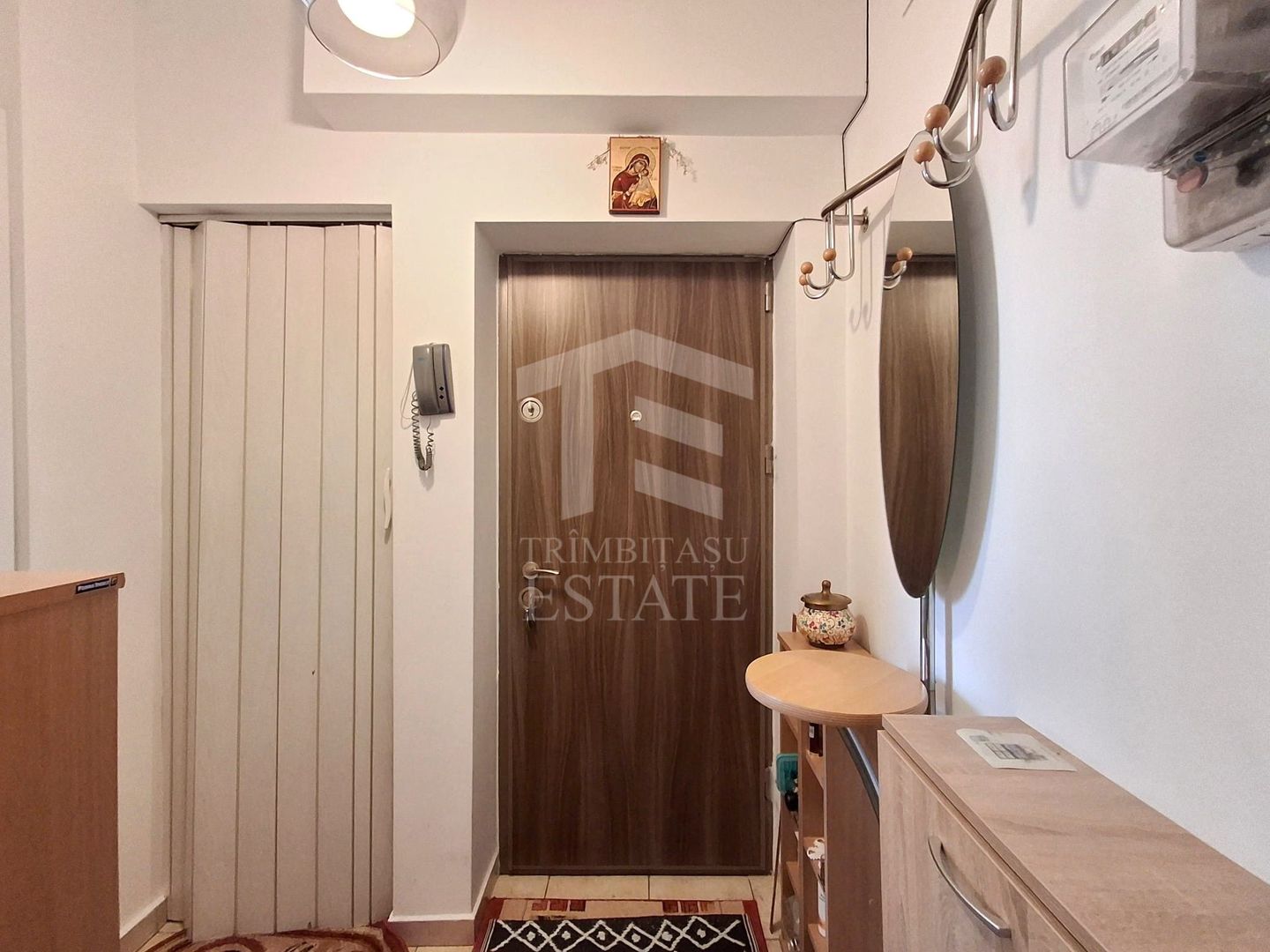De Vanzare Apartament 2 Camere  zona Magheru - Poză 9