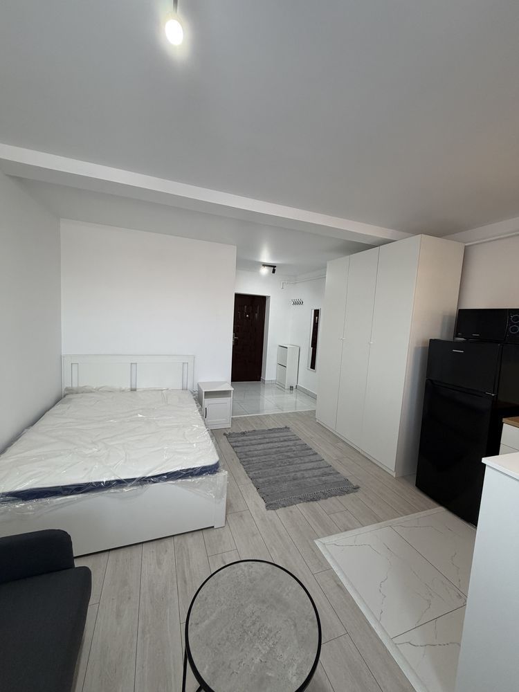 Garsonieră spațioasă de închiriat Eroii Revoluției - Poză 3