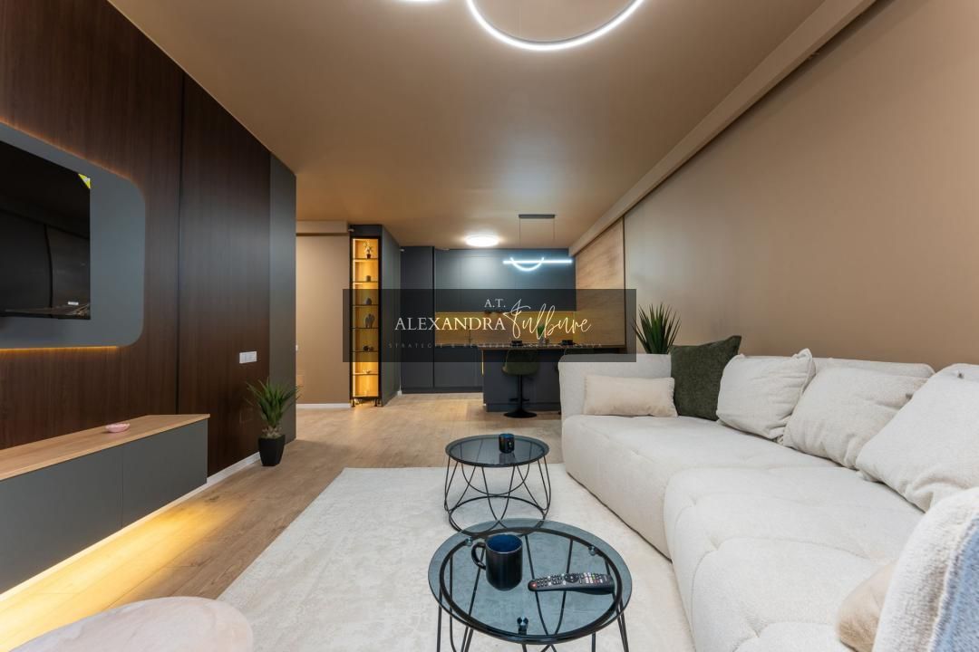 Apartament 2 camere, etaj intermediar, balcon, garaj, Eroilor - Poză 2