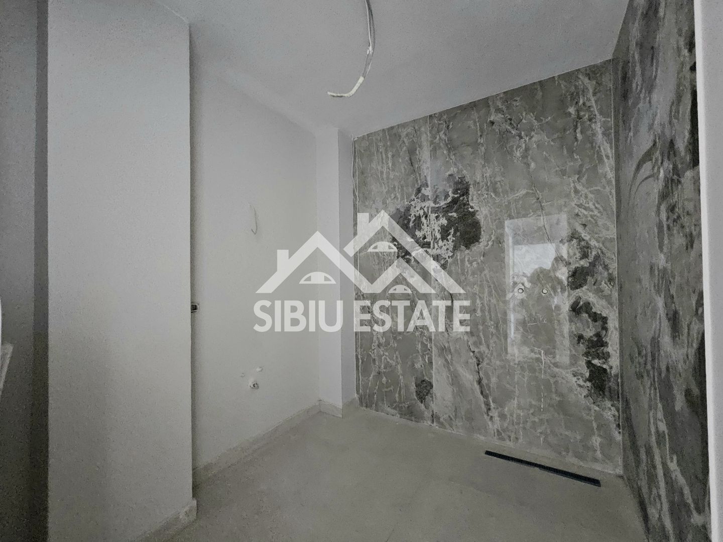 Apartament Premuim 3 camere garaj Sibiu central - Poză 12