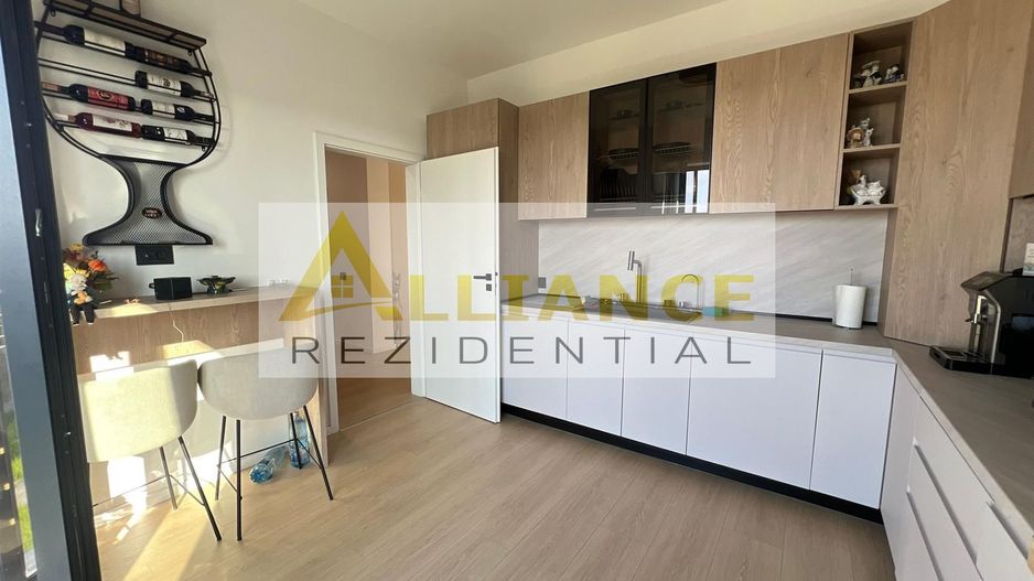 Casa individuala - 4 camere - 2 bai - la 10 min de RATB - Poză 15