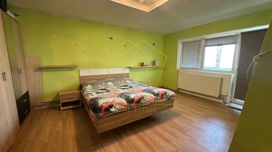 Apartament spatios cu 4 camere | Zona Sagului - Poză 4