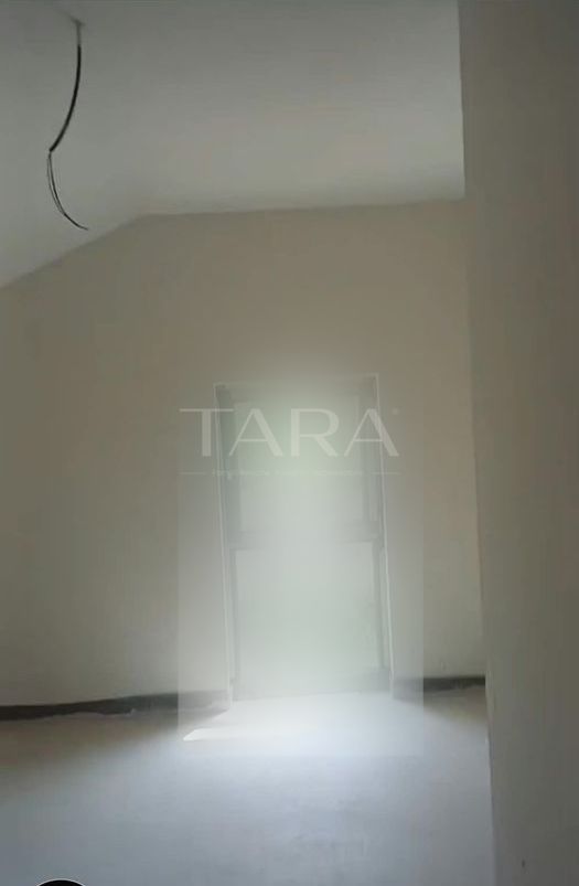 Duplex semifinisat în Mănăștur, 122 mp utili, teren 250 mp, 4 camere. - Poză 7