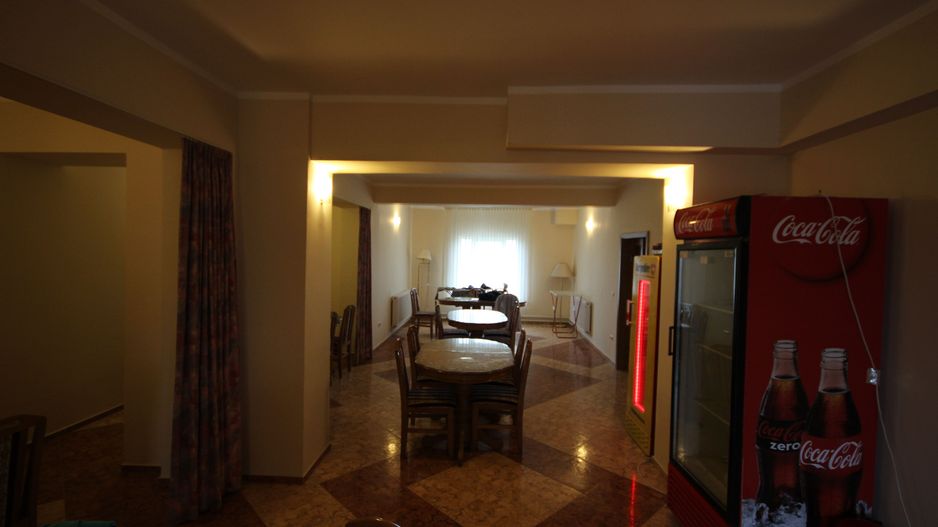 Vila  destinatie camin batrani - Poză 15