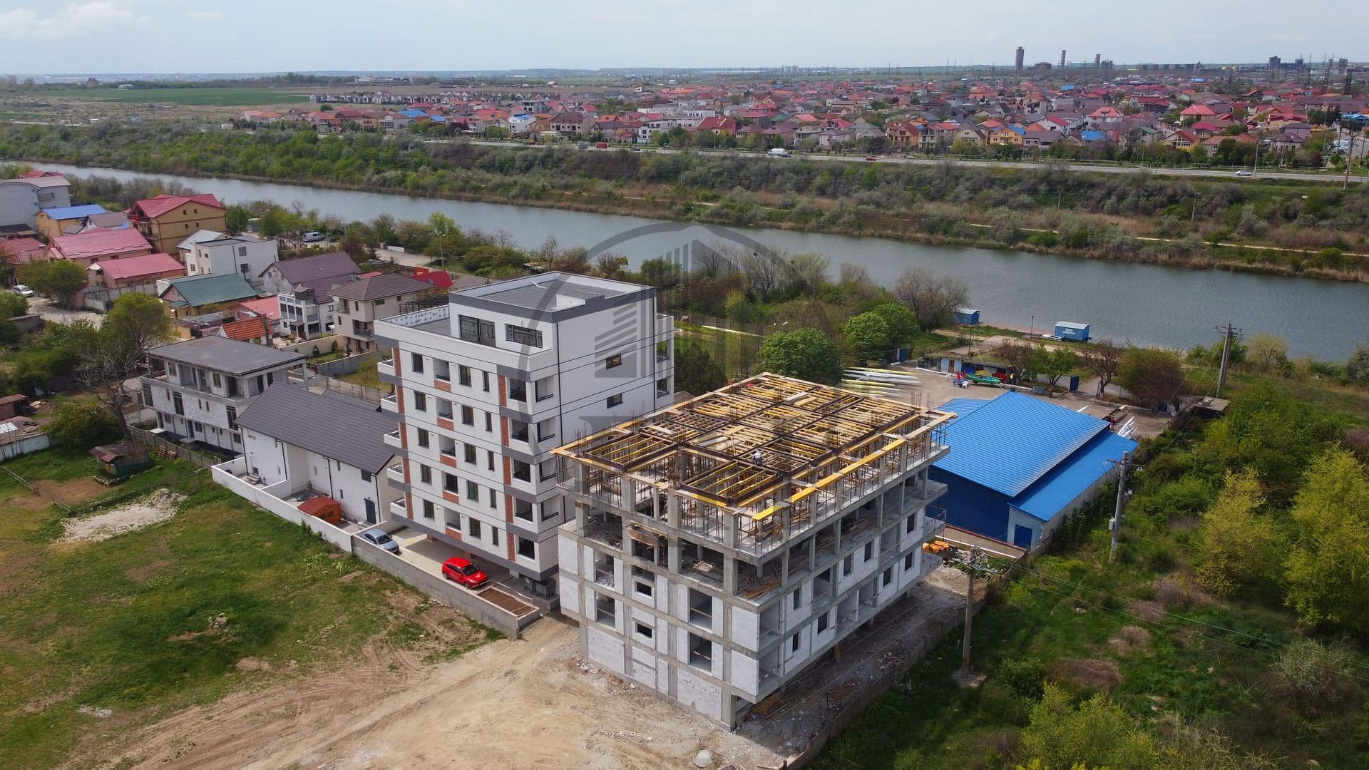 SOLD / VANDUT Apartament cu 2 camere de vânzare în zona Nord - Poză 3