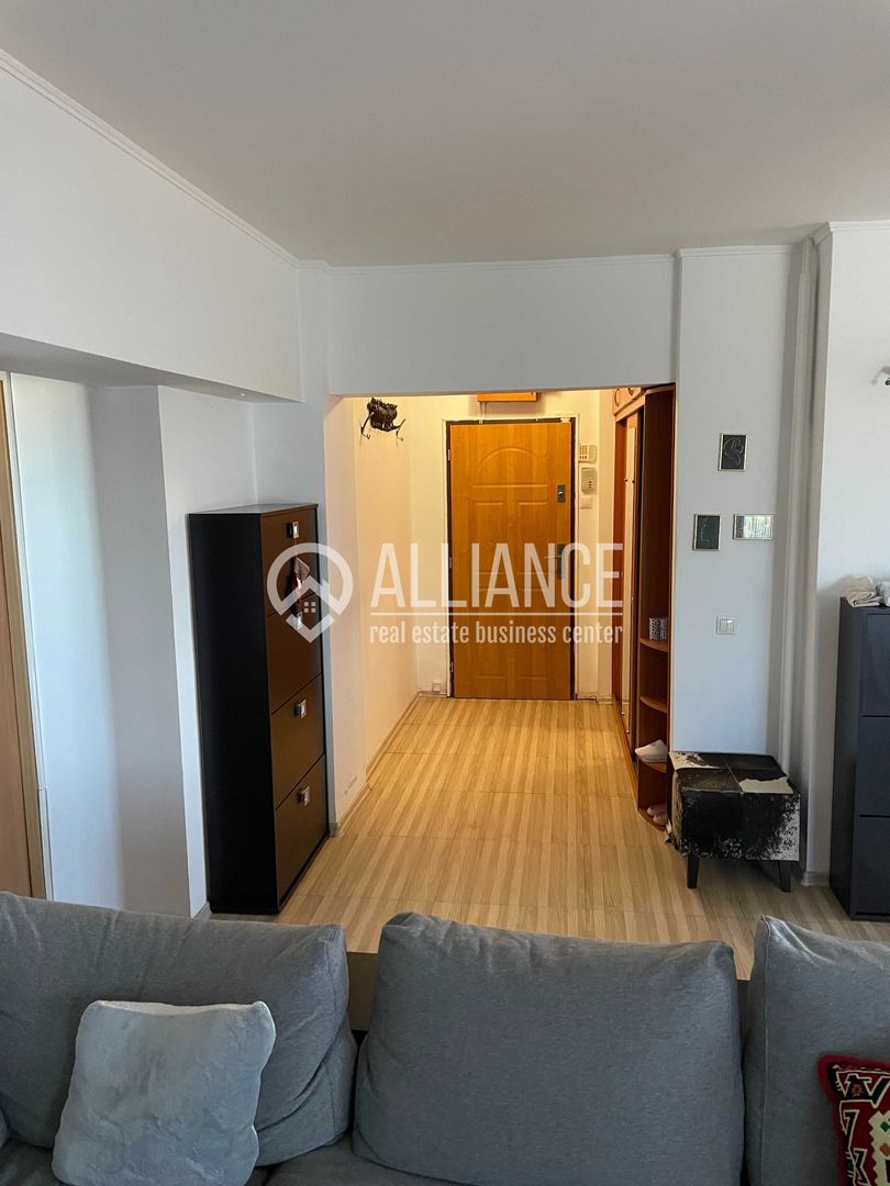 Centru/Tomis Mall (cod04)-3 camere mobilate utilate - Poză 2