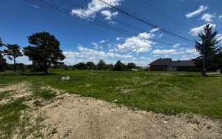 Teren intravilan de închiriat | Horodnic de Sus | 3.264 mp - Poză 5