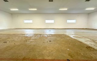 Hala industriala de Inchiriat, Oradea-Est, 245m2 - Poză 2