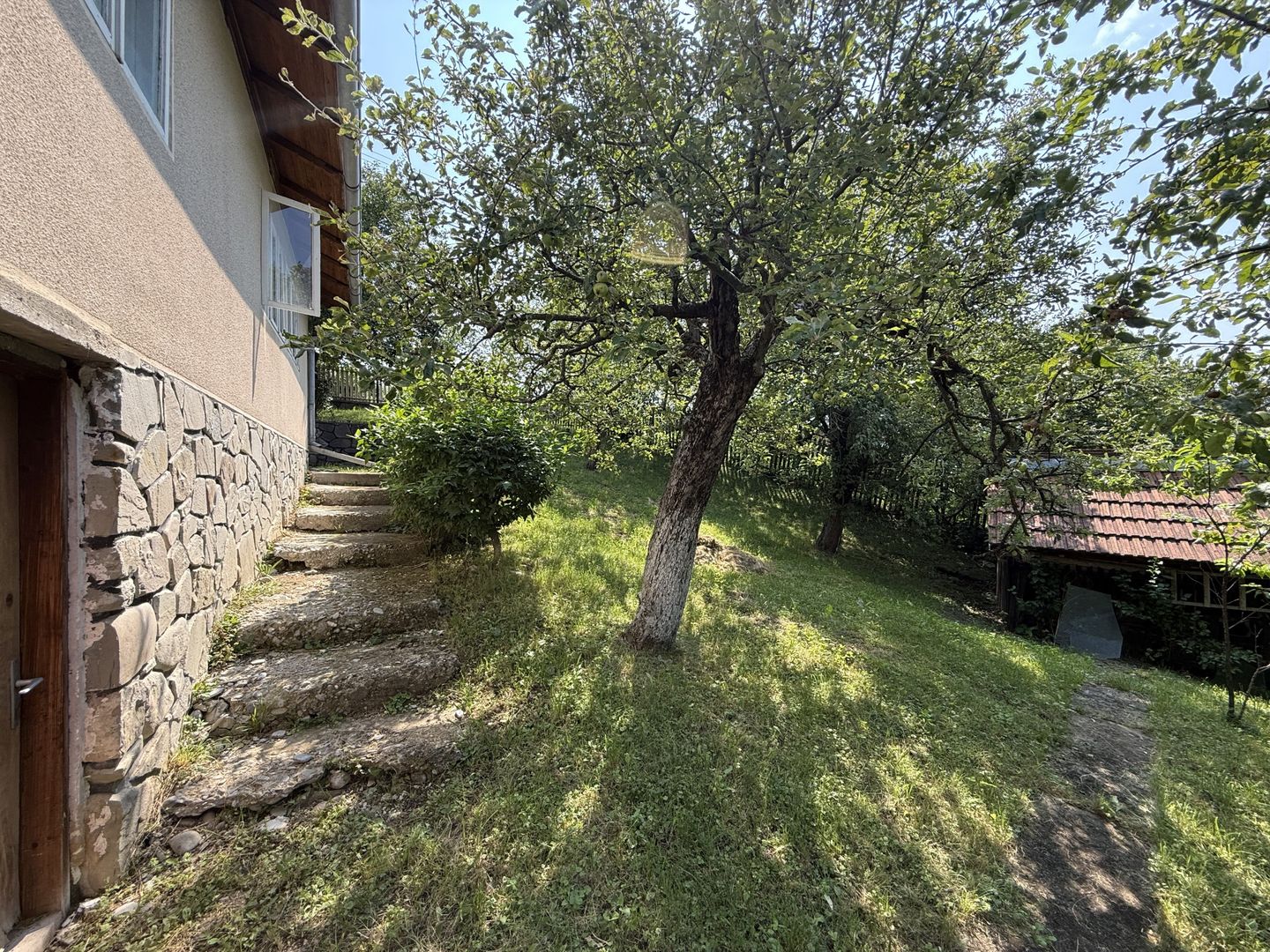 Casă parter+mansarda 80 mp+ teren intravilan 476 mp Sotrile Prahova ! - Poză 27