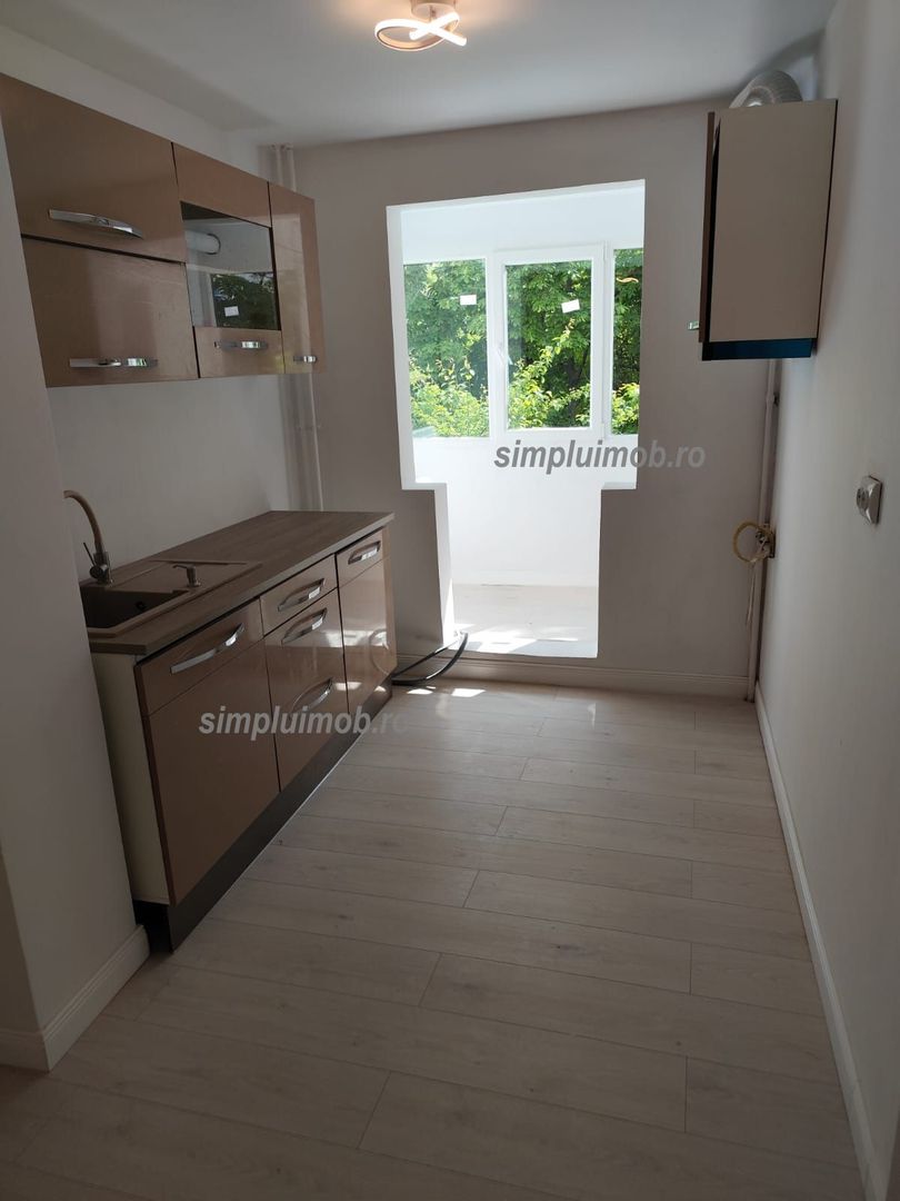 Apartament 3 camere complet renovat situat langa Parcul Drumul Taberei - Poză 5