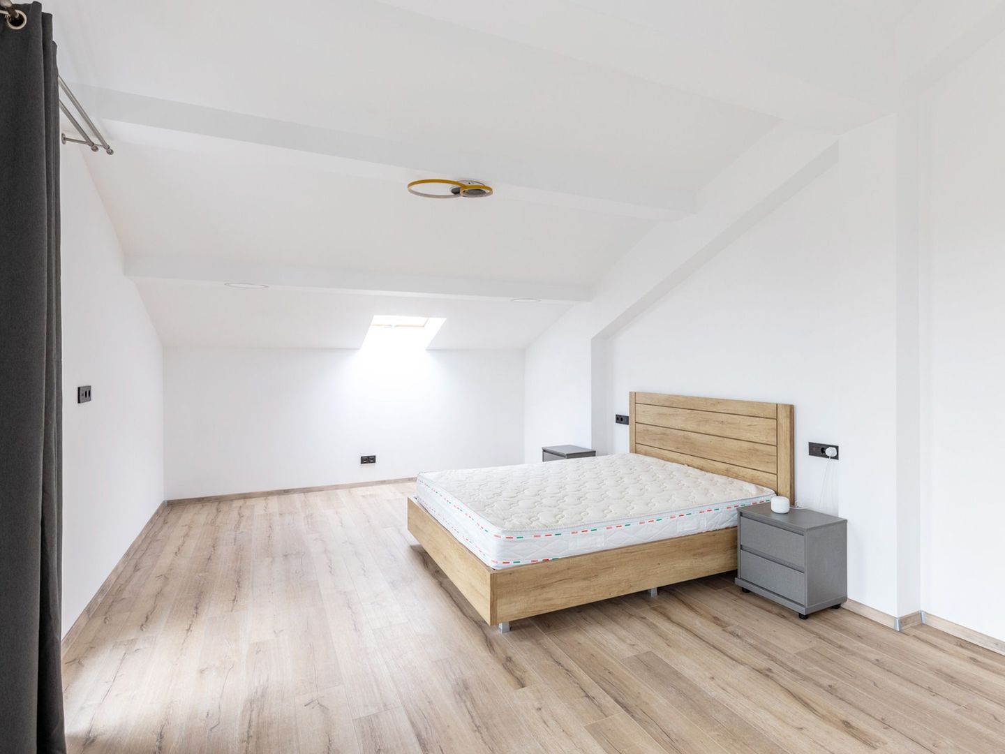 Vila ECO-Smart Otopeni, langa parc, curte mare | 0% comision - Poză 11