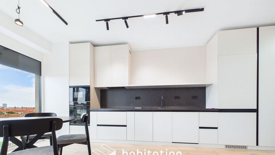 Apartament cu vedere spectaculoasă, prima închiriere,  Nord One - Poză 8