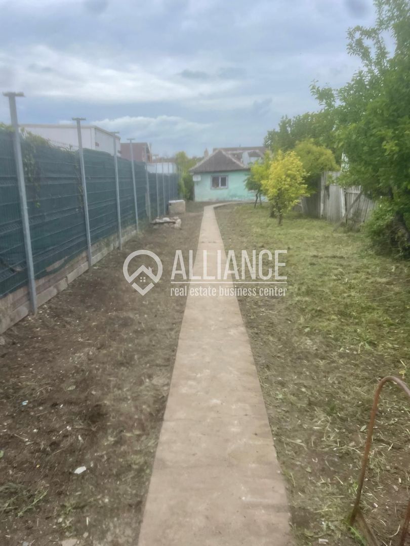 VALU LUI TRAIAN ( cod02) - Teren 677 mp cu o casa batraneasca - Poză 2