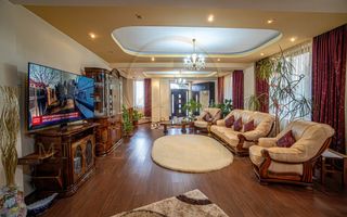 Casă Spațioasă în Palazu Mare – Ideală pentru Două Familii! - Poză 1