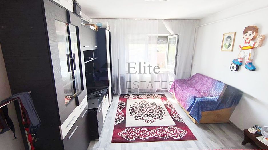 Apartament cu 1 camera de vanzare central in Sanmartin - Poză 6