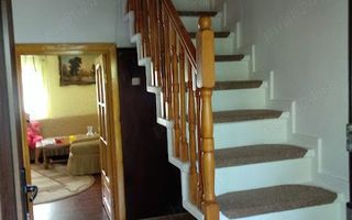 Casa, 3 dormitoare si living, de vînzare în Copou, an constr.2004 - Poză 6