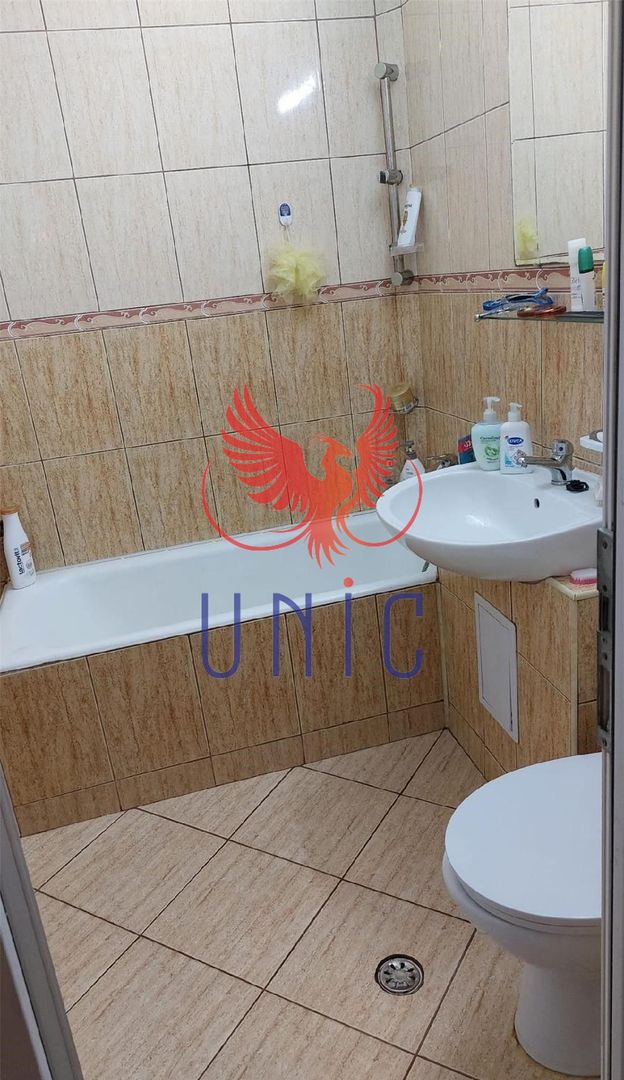 4 camere,  87 mp, 2 bai, centrala termica - 1 Mai Sara - Poză 10