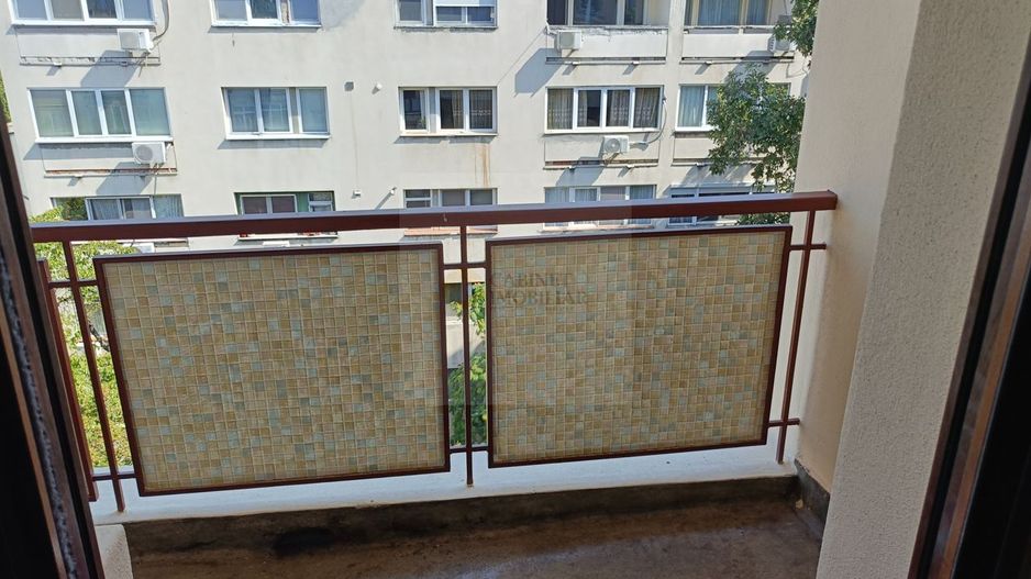 4 camere + boxa | Piata Kogalniceanu | creditabil | et. intermediar - Poză 11