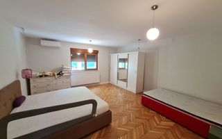 Casa solida în zona Bogdanestilor - Poză 5