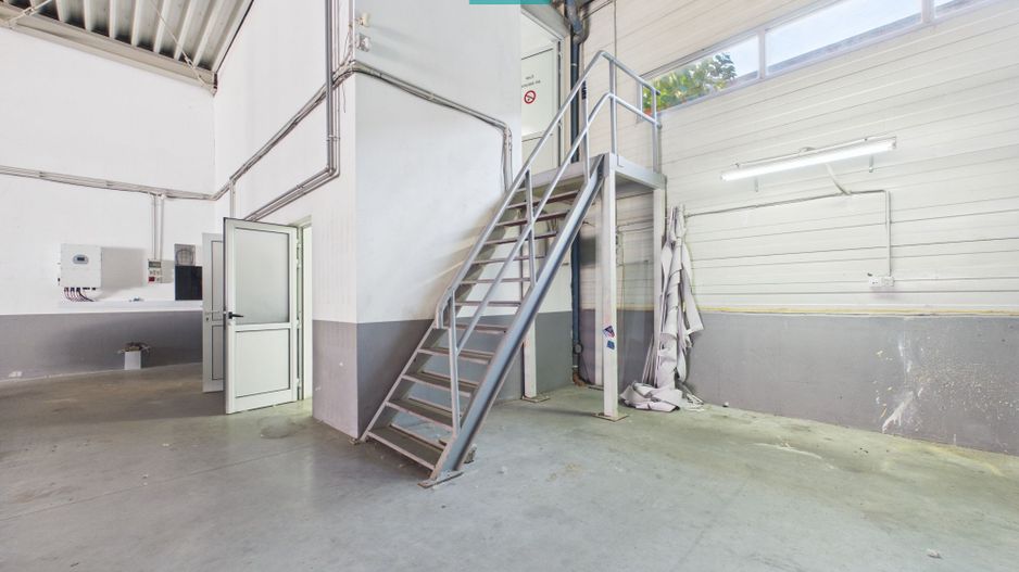 Birouri 102mp + Hală 290 mp în Micălaca - Poză 12