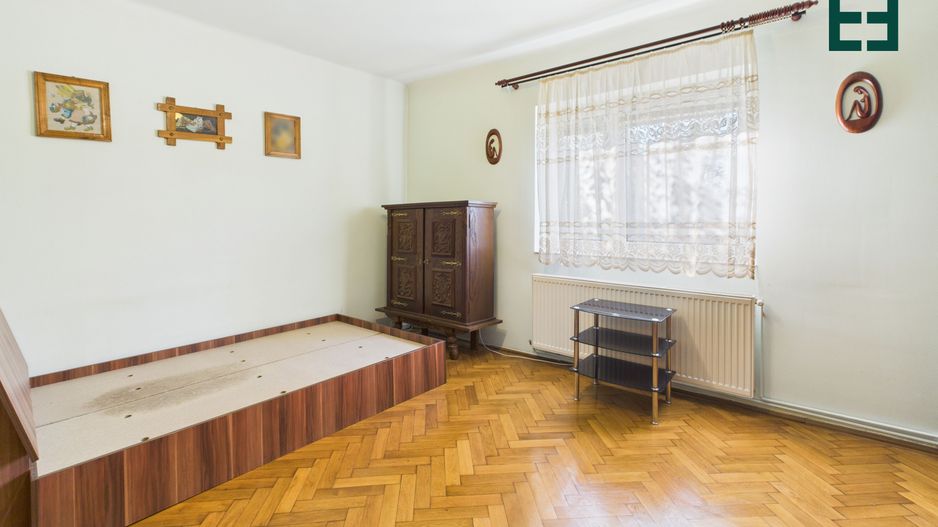 Casă cu teren de 468 mp - Cartierul Grădiște - Arad - Poză 13