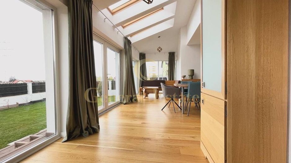 Casă cu design modern & suflet autentic – 200 m² de confort și rafinam - Poză 22