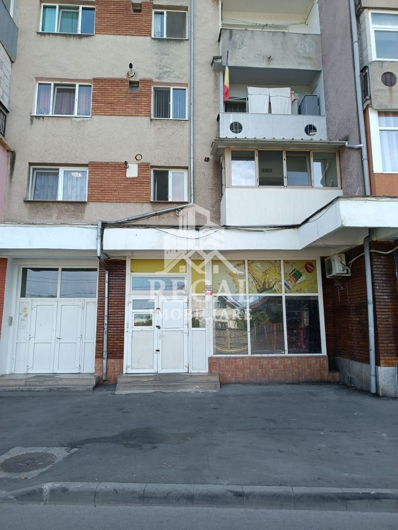 Spatiu comercial Micro 5 (Statia de autobuz) - Poză 8