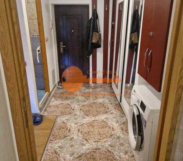 Garsoniera Vitan - Poză 1