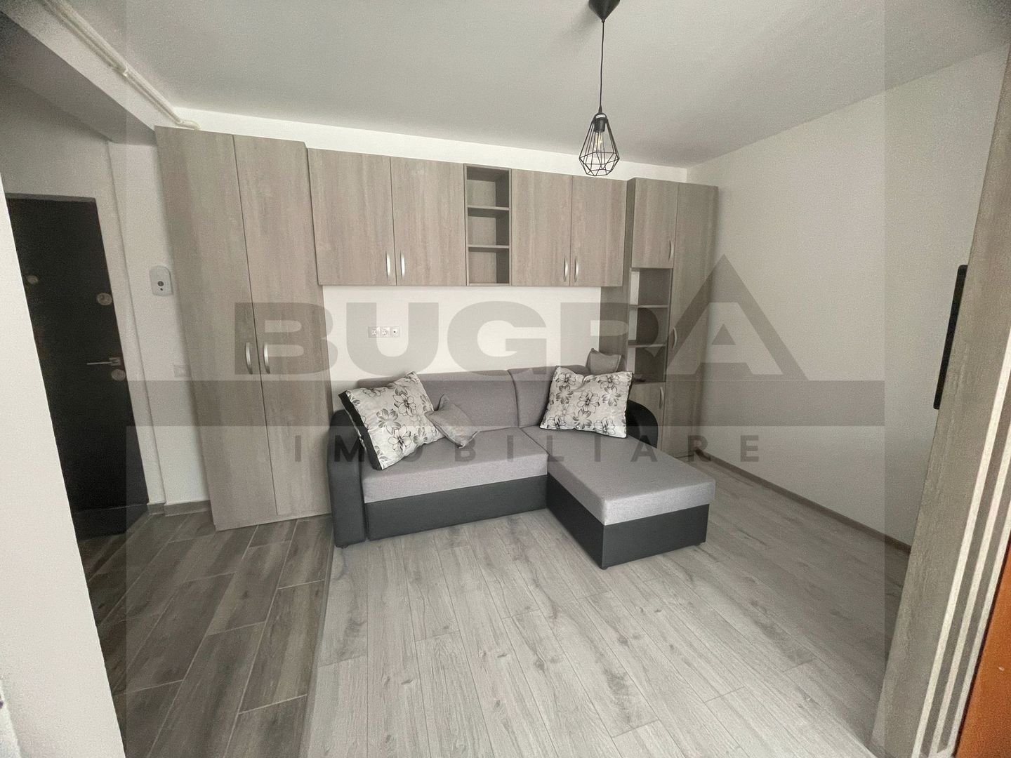 Apartament de 2 camere, modern, 54mp, parcare, zona Eroilor - Poză 4