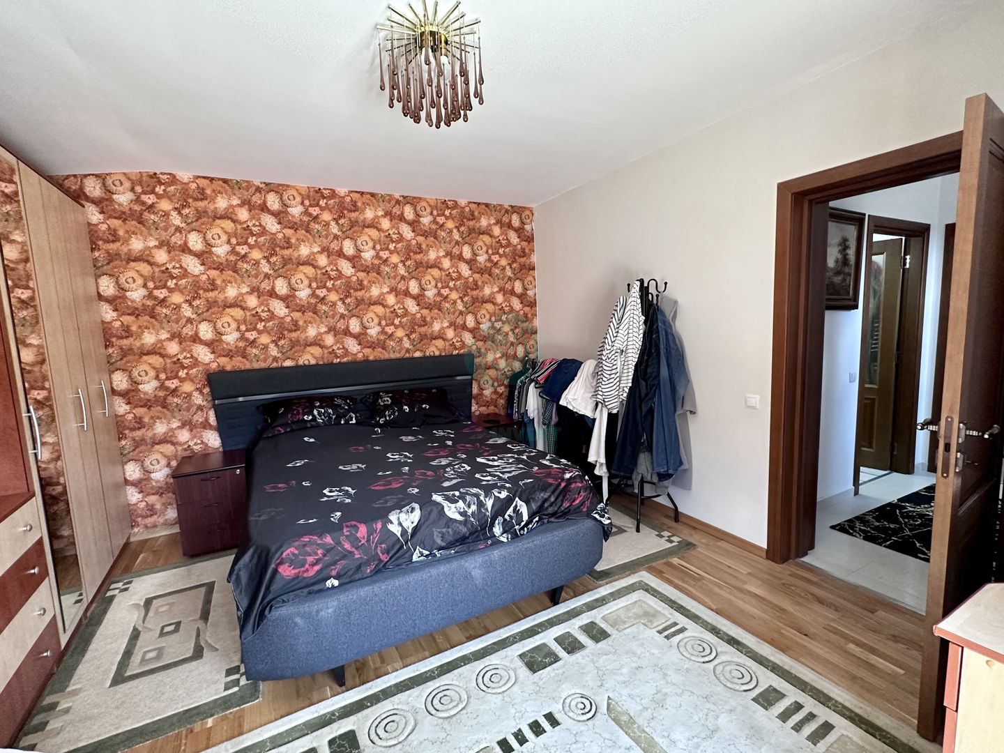 Casa renovata in zona Vatra Luminoasa - Poză 7