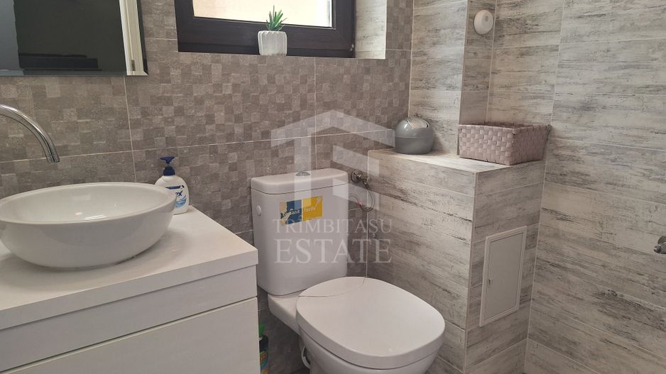Duplex 4 cam 3 bai parcare&curte Prelungirea Ghence str. Maracineni - Poză 15