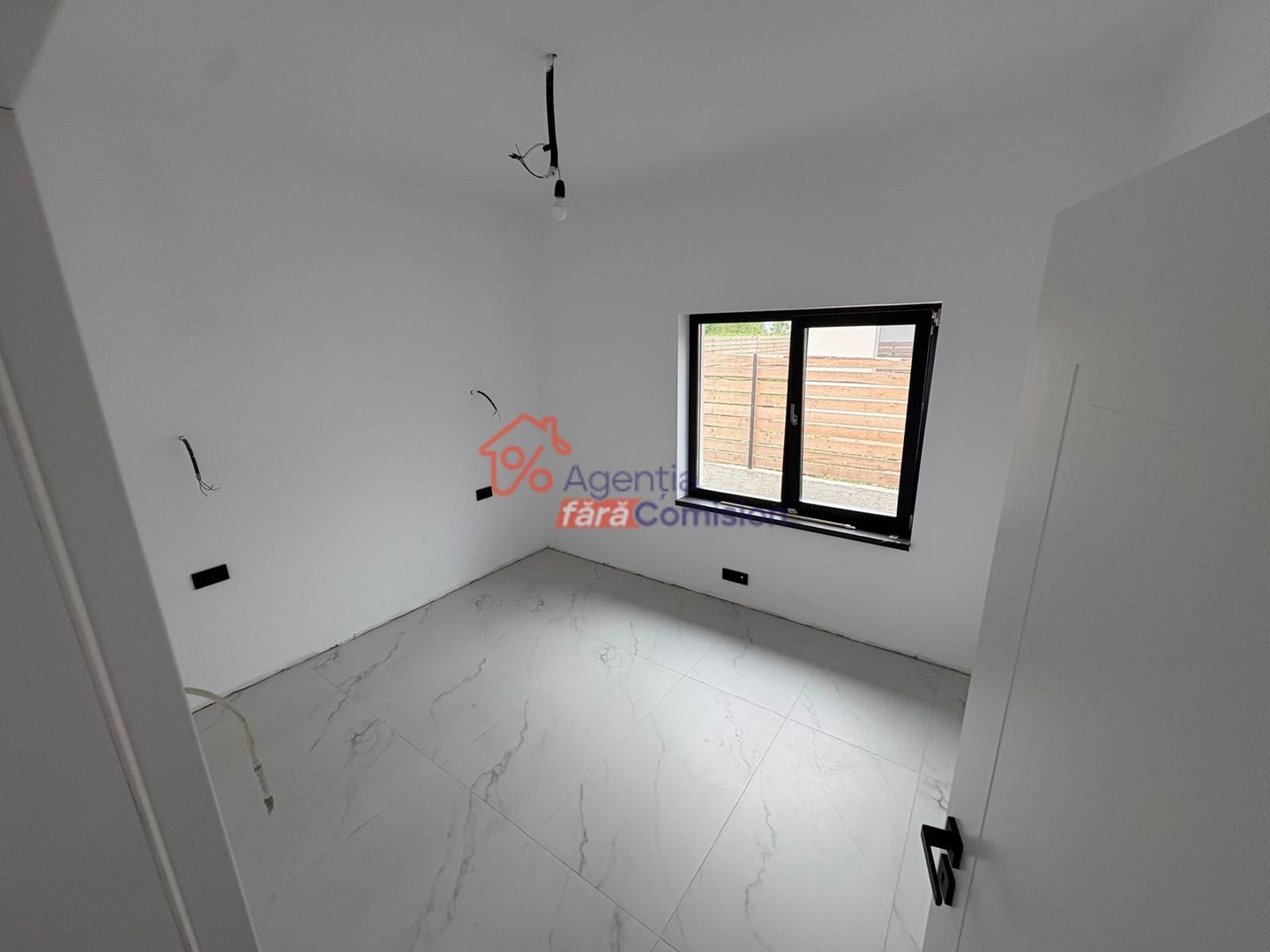 Casa la sol, 80mp, MIroslava-Voinesti, 145000euro - Poză 9