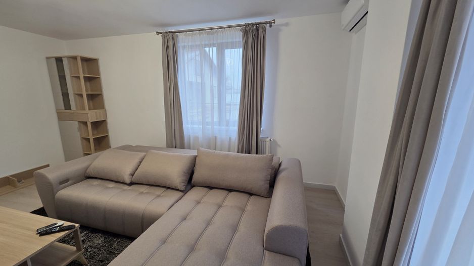 Prima inchiriere! Apartament 2 camere si loc de parcare subteran - Poză 1