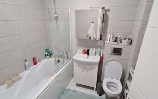 Etaj 1/ Apartament 2 Camere + Loc de Parcare si Boxa/ 70mp/ Zona Tatarasi - Poză 5