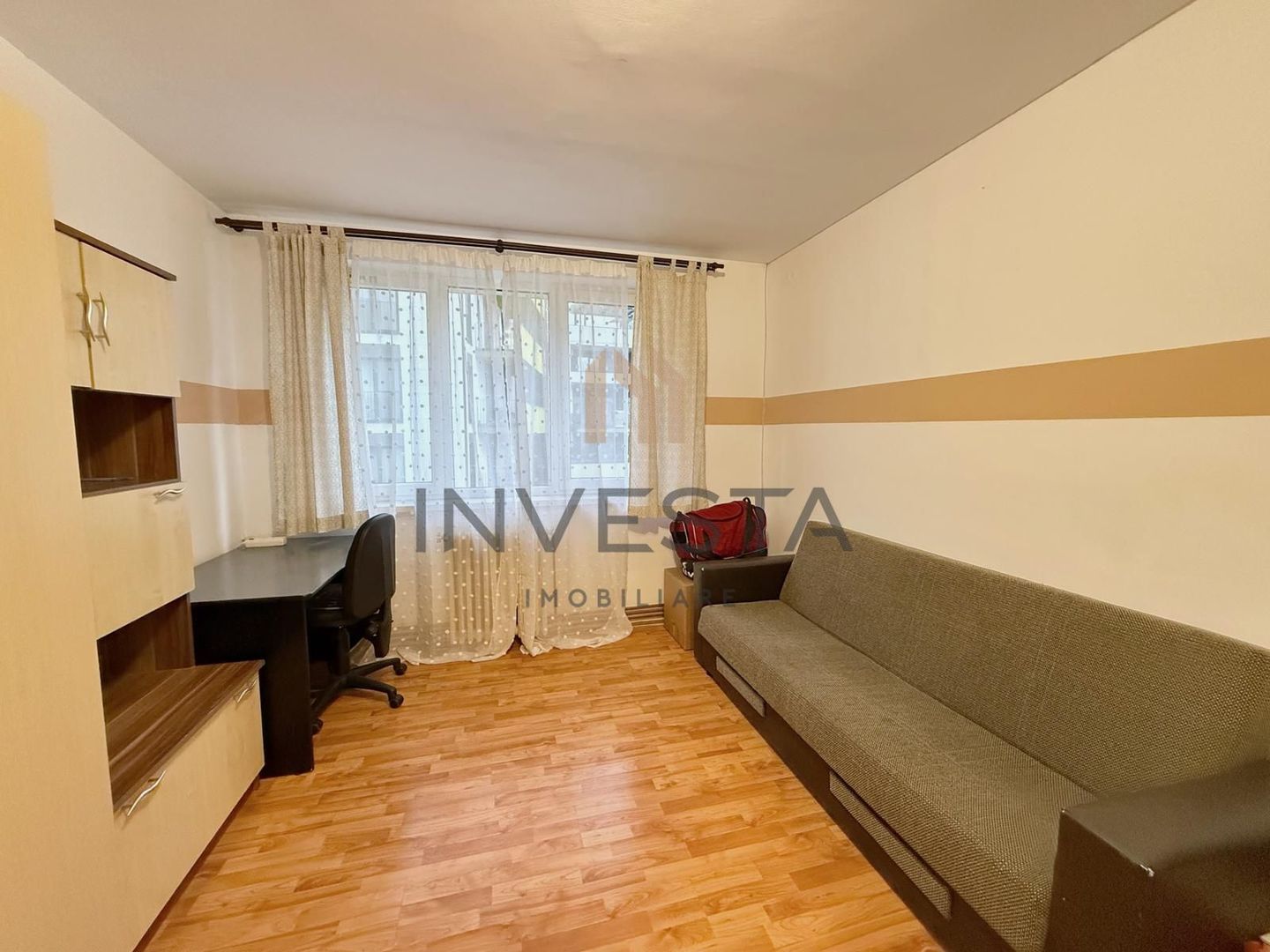 Apartament 3 camere decomandat, zona Centrala – Piata Abator - Poză 1