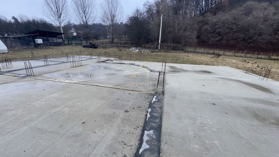 TEREN INTRAVILAN 2200 MP CAMPULUNG ARGES - Poză 26