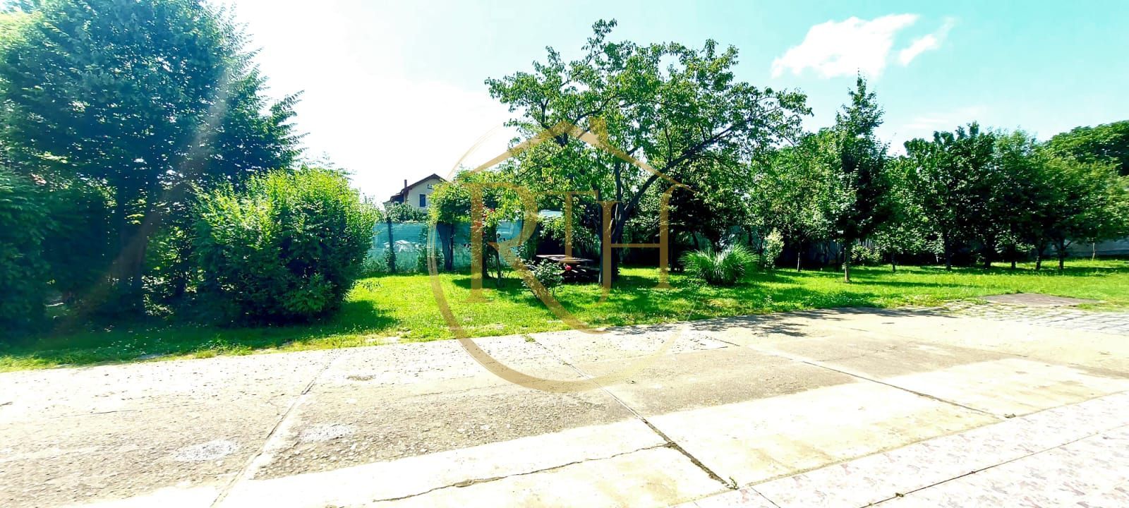 Oferim spre inchiriere casa spatioasa cu 2 camere, Zona Soarelui,cartier privat - Poză 19