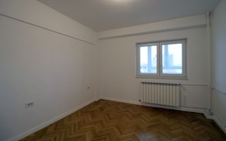 Spatios, cu terasa inchisa, vedere panoramica, bloc fara risc - Poză 19