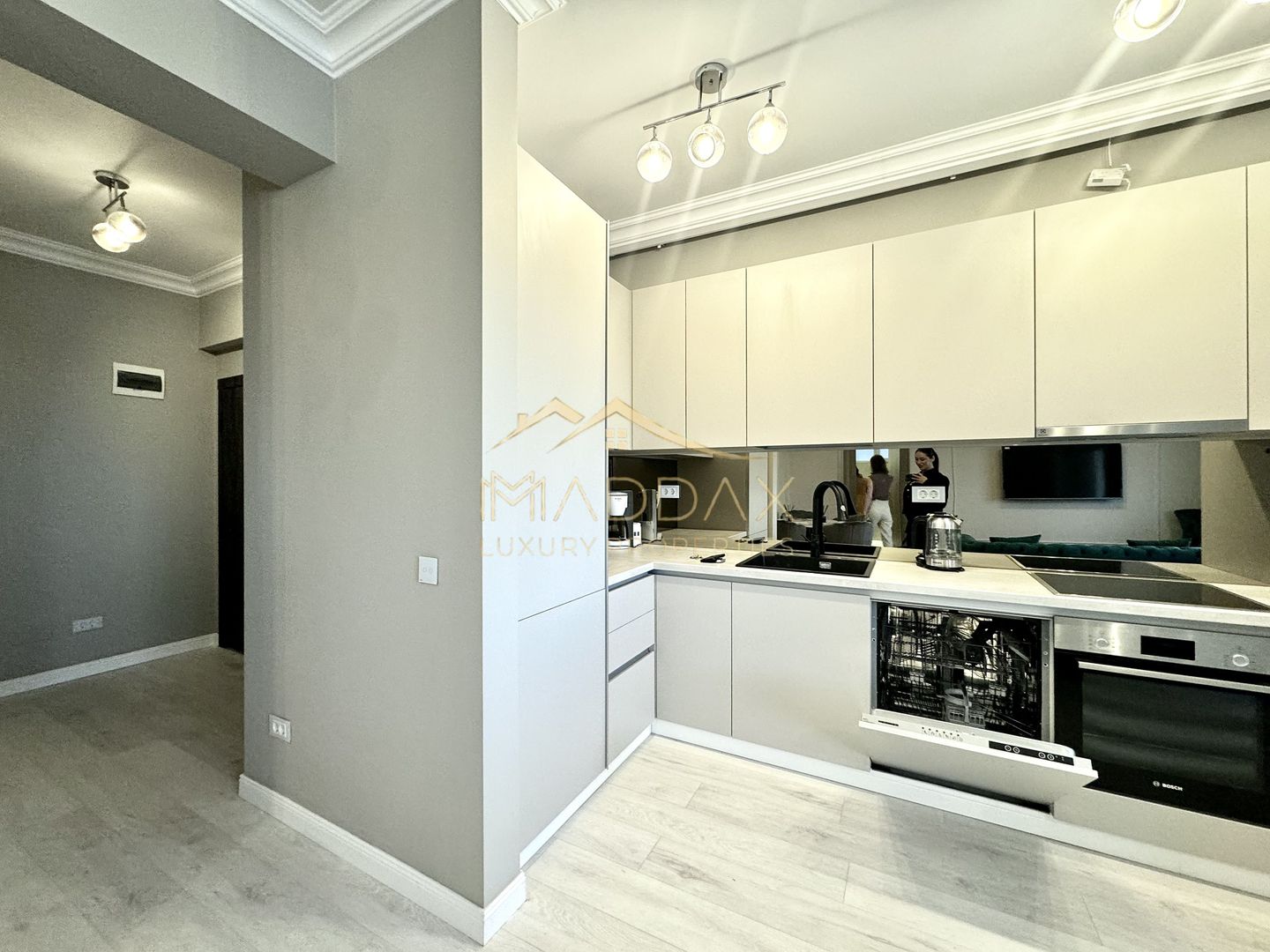 Apartament 2 camere de inchiriat // Loc de parcare inclus // Aviatiei-Baneasa - Poză 9