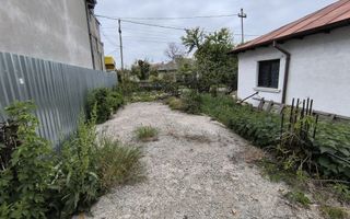 EFORIE NORD (COD03) - Casa din caramida si teren generos ! - Poză 3