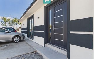 Birou 32 mp Oradea, parcare, acces centură - Poză 2