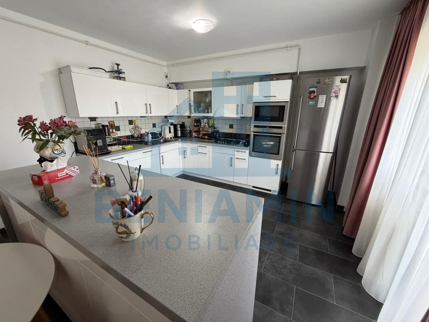 Apartament-Bloc Coreeni-4 Decomandate-158mp-Parcare-Ultracentral - Poză 4