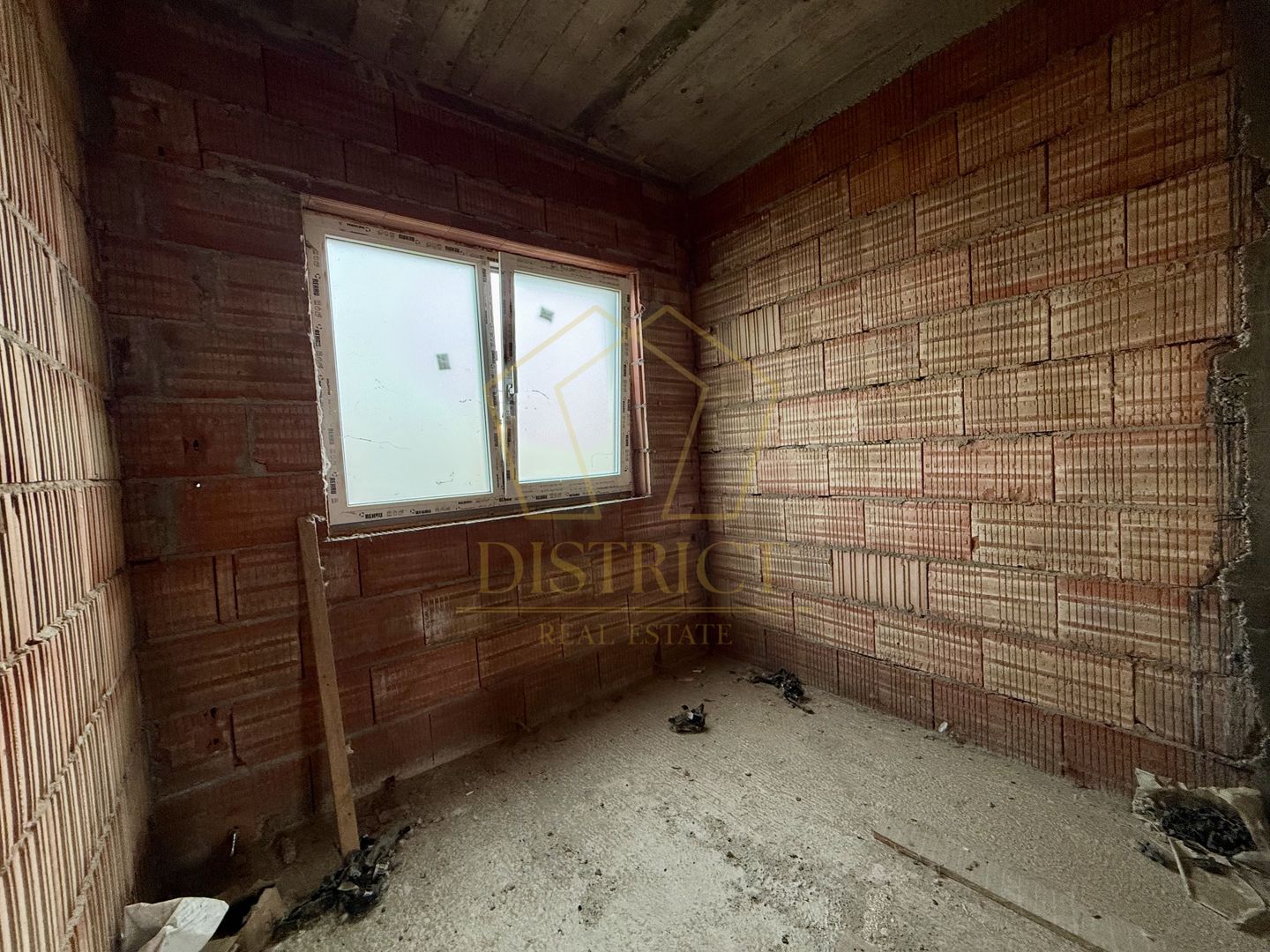 Duplex de vanzare cu 4 camere | Sacalaz - Poză 4