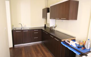 Spațiu de birouri de 204mp de vanzare  în zona Piata 700 - Poză 12