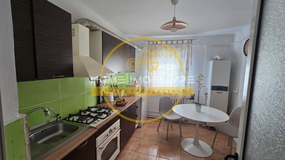 Apartament cu 3 camere de vânzare în Targu Cucu, Iasi - Poză 4