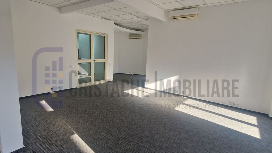 Universitate - birouri la cheie, suprafate intre 40 m² si 2500 m² - Poză 12