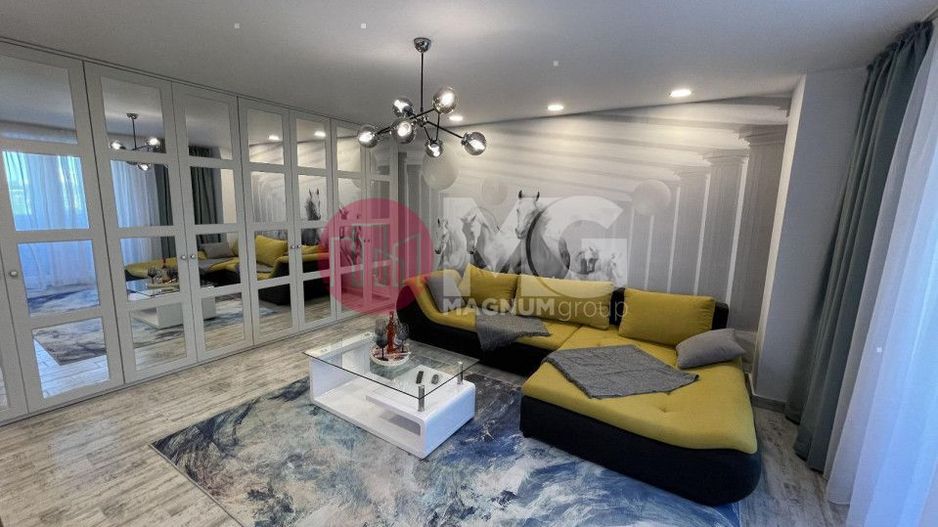 Apartament de Lux cu 2 Camere, Vedere la Bulevard, Zona Unirii-Burebista. - Poză 1