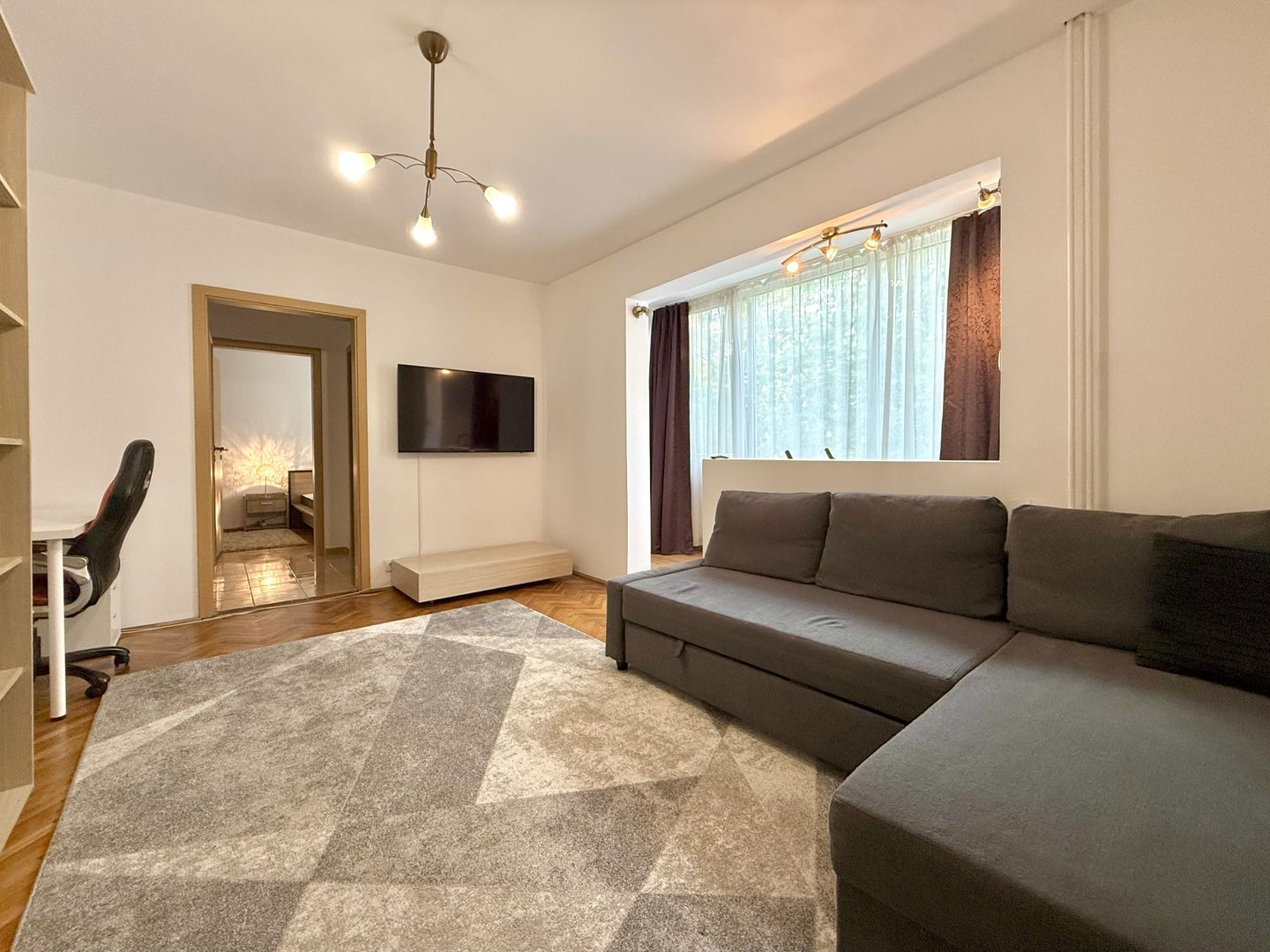 Apartament cu 2 camere în zona Gheorghe Lazăr - Poză 4
