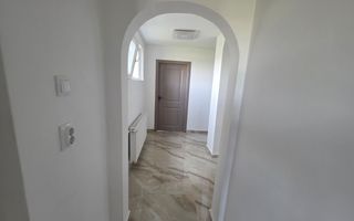 Apartament 2 camere, Bld. Brancoveanu, zona Huedin. - Poză 4