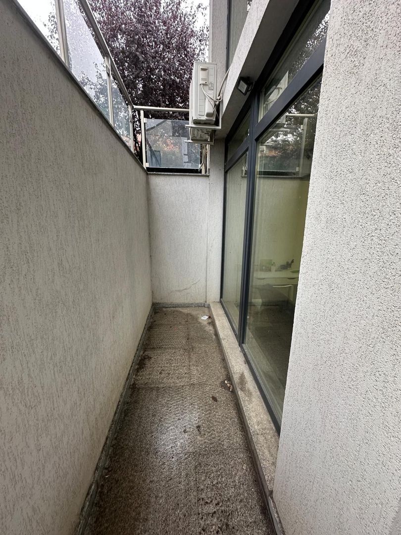 Inchiriere Spatiu in Vila,Metrou Aparatorii Patriei - Poză 1